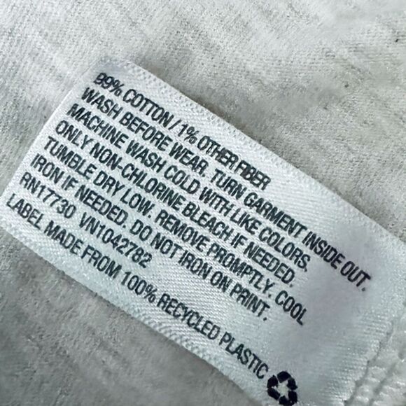 Cat & Jack Gray Dinosaur Graphic Long Sleeve T-shirt Size 2T - Picture 5 of 5